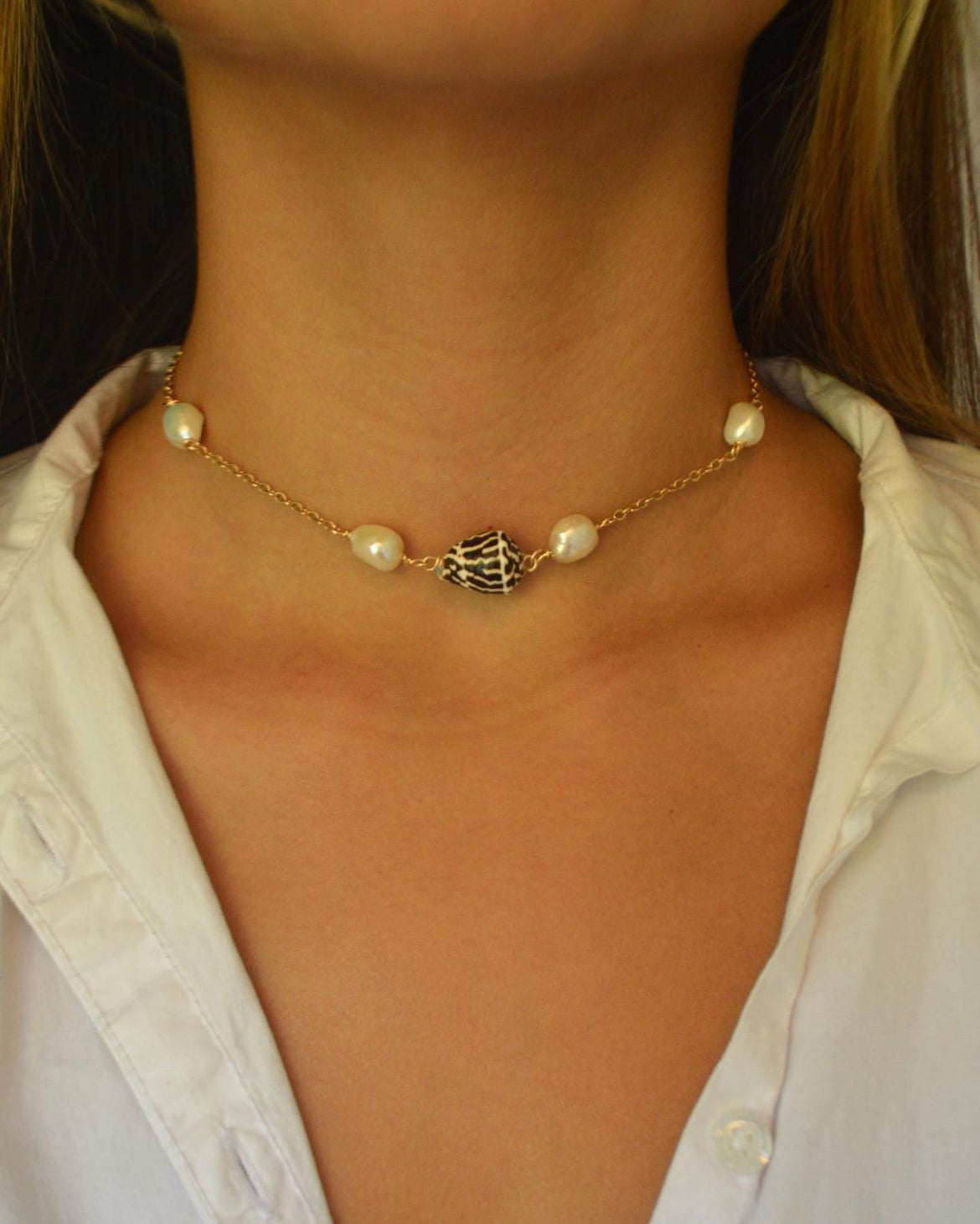 Arielle Choker